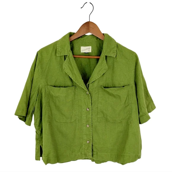 Universal Thread Linen Cropped Button Down Top size Medium - Picture 2 of 10